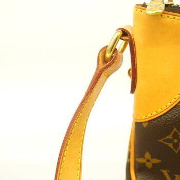 Louis Vuitton Monogram Odeon MM Shoulder Bag - Picture 7 of 9